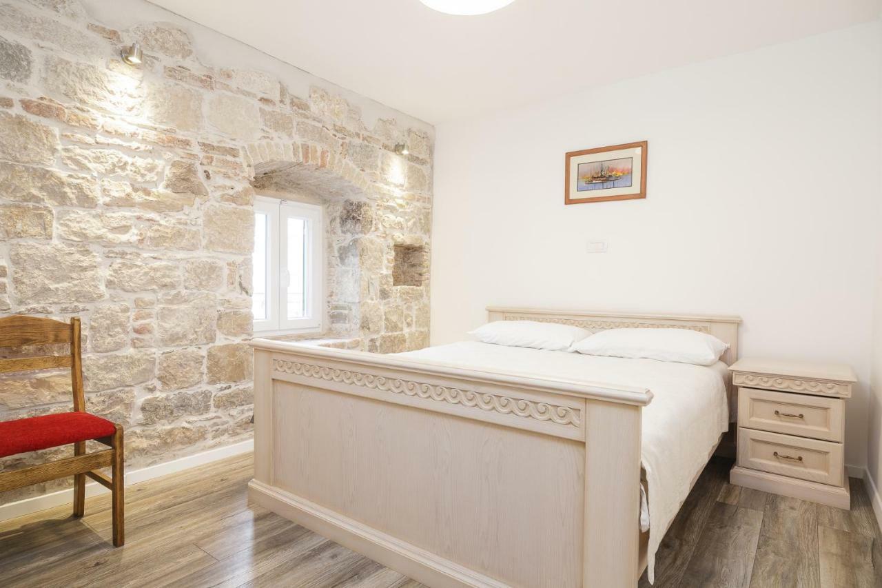 ספליט Stone Apartman Varos מראה חיצוני תמונה